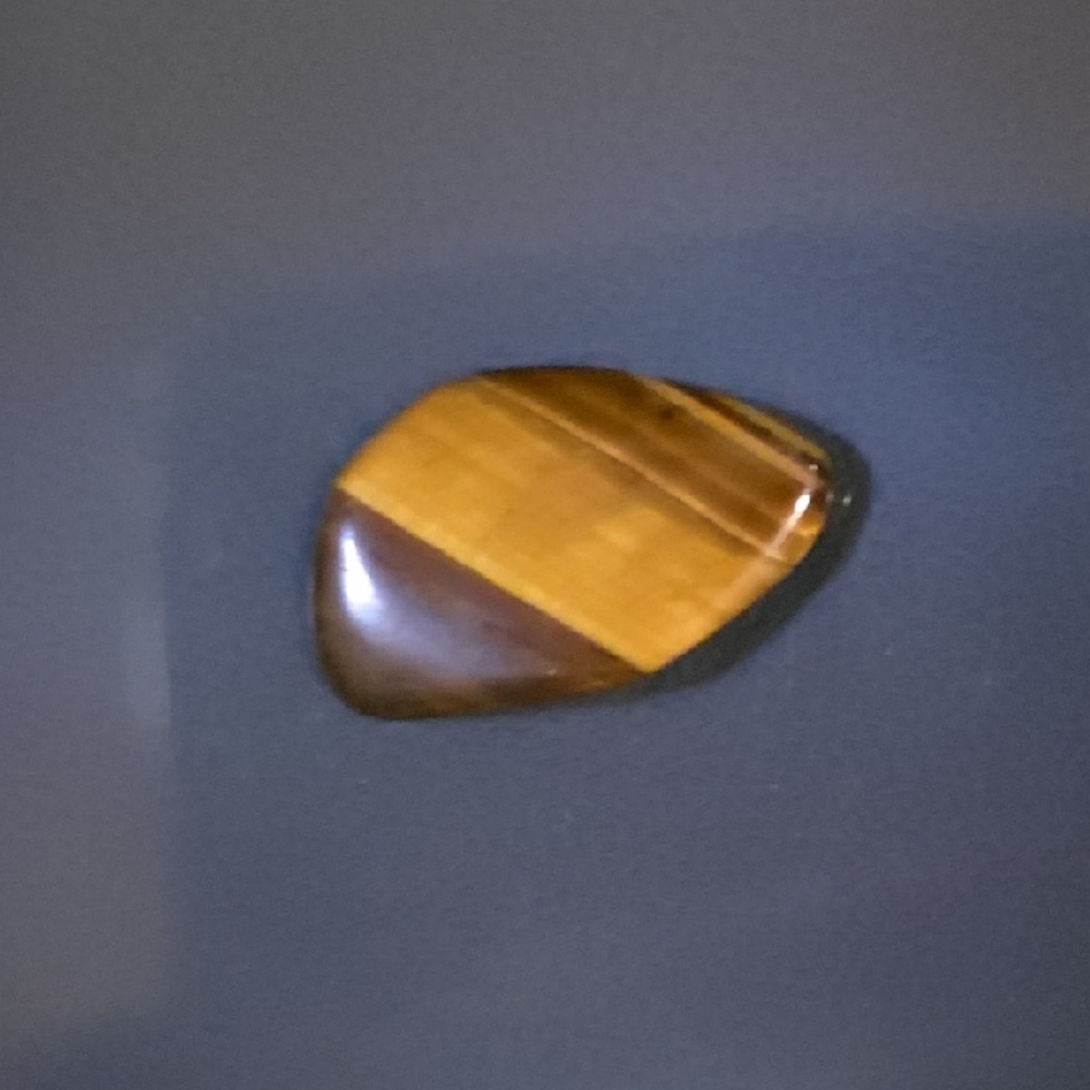 Natural Tigers Eye Stone